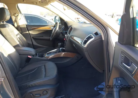 2010 Audi Q5 3.2 Premium from USA, damaged, VIN WA1LKAFP4AA067840